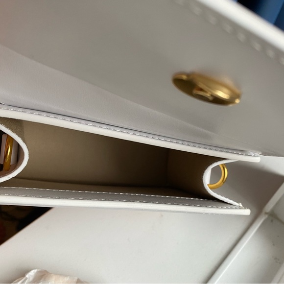 Jacquemus Le Chiquito Moyen - Picture 8 of 8